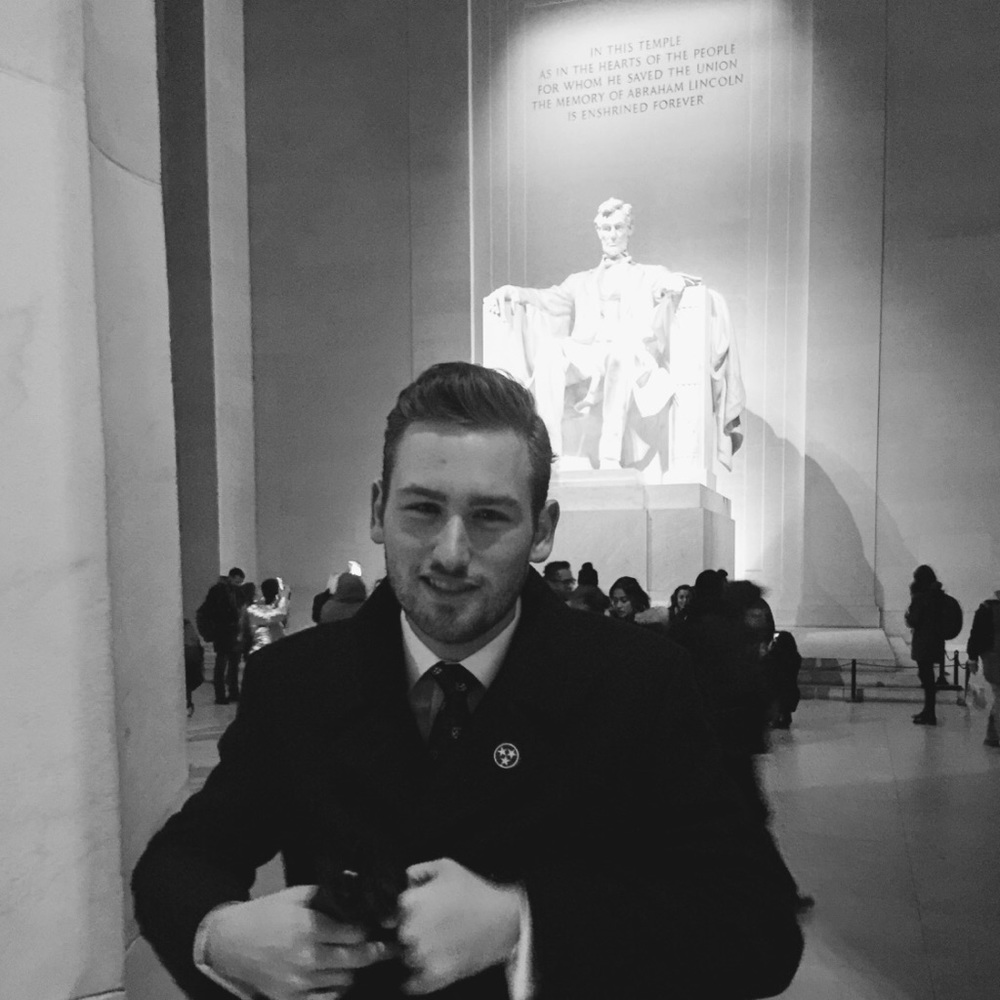 Meet your Posher, Zach